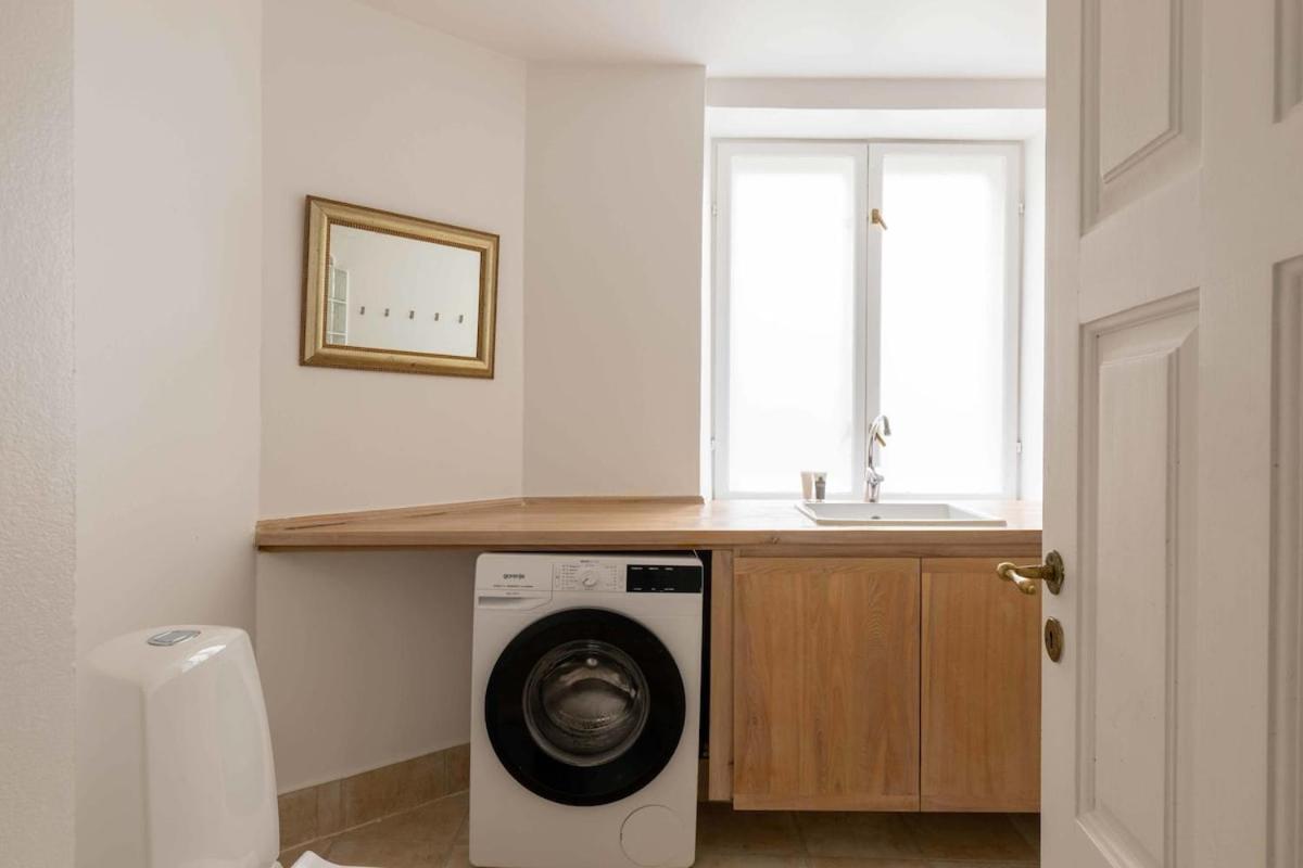 Family Friendly 2br Basement Copenaghen
